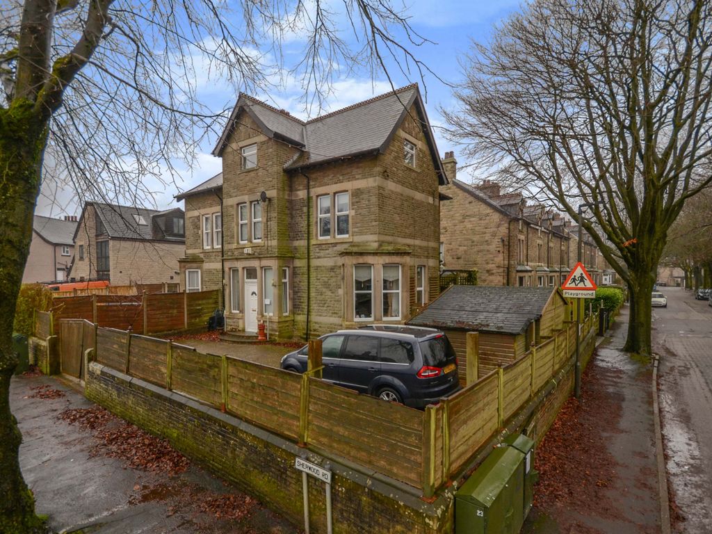 4 bed semidetached house for sale in Heath Grove, Buxton SK17 Zoopla