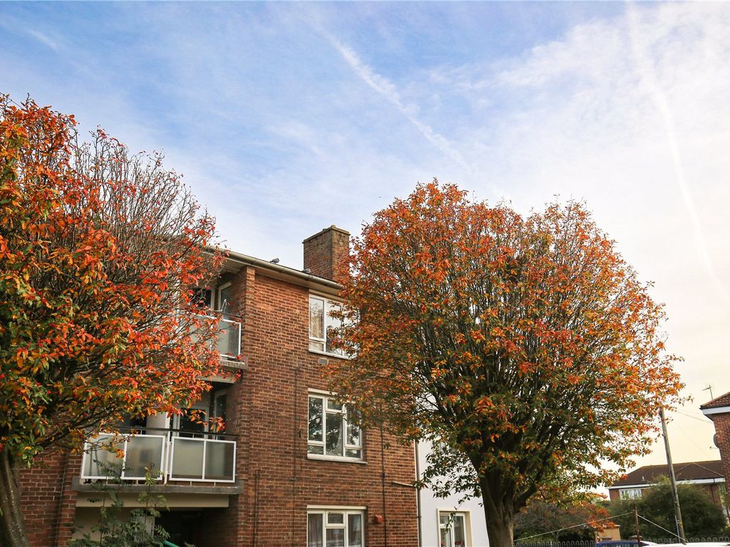 Swanmoor Crescent, Bristol BS10  