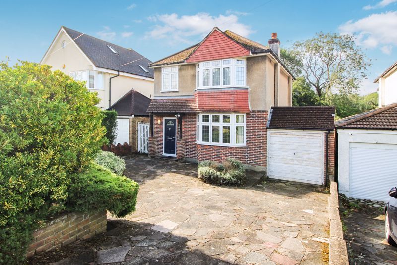 3 bed detached house for sale in Bradmore Way, Coulsdon CR5, £595,000 ...