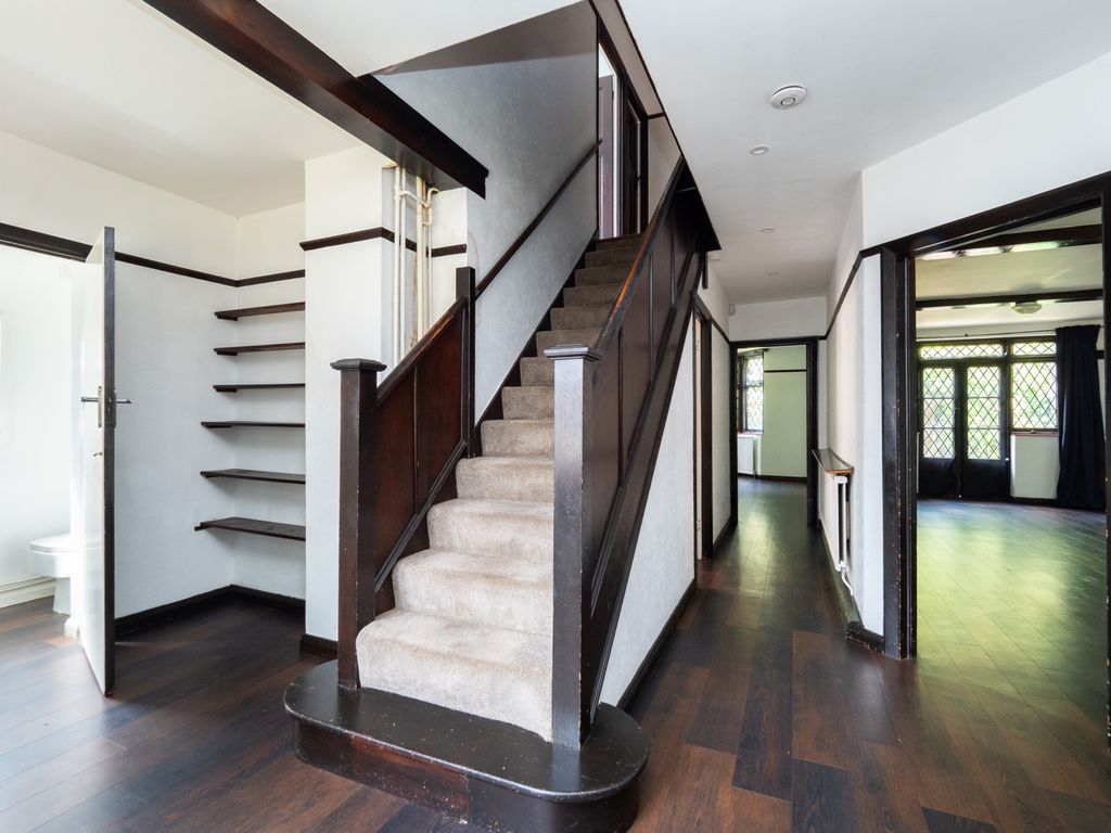 4 bed detached house to rent in Carshalton Park Road, Carshalton Beeches, Surrey SM5, £2,850 pcm