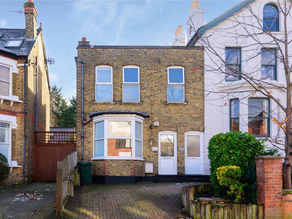 2 bed flat for sale in Leicester Road, New EN5 Zoopla