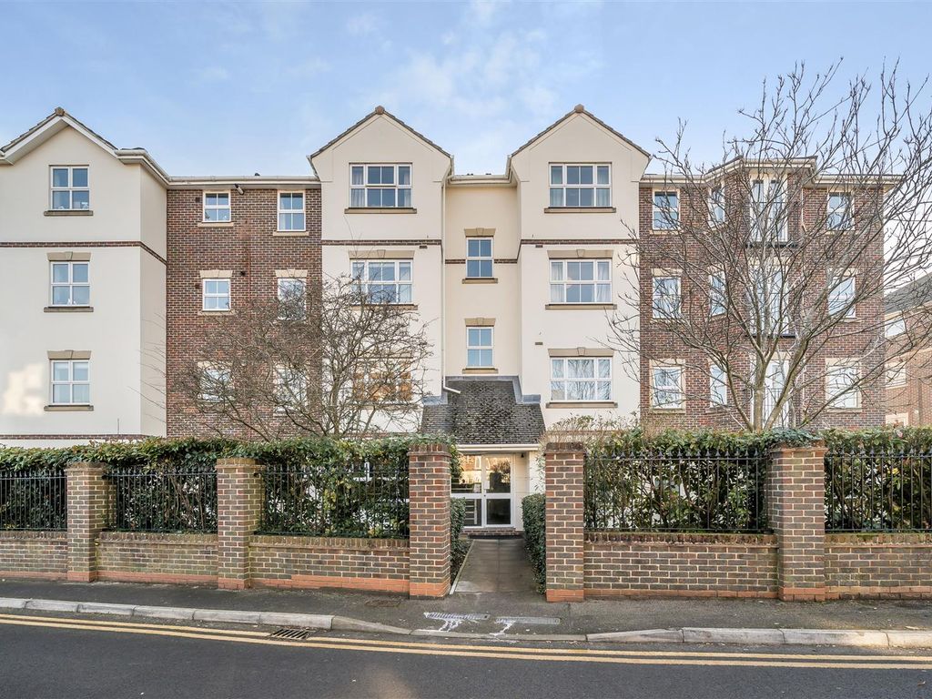 2 bed flat for sale in Abbotsmead Place, Caversham, Reading RG4 Zoopla