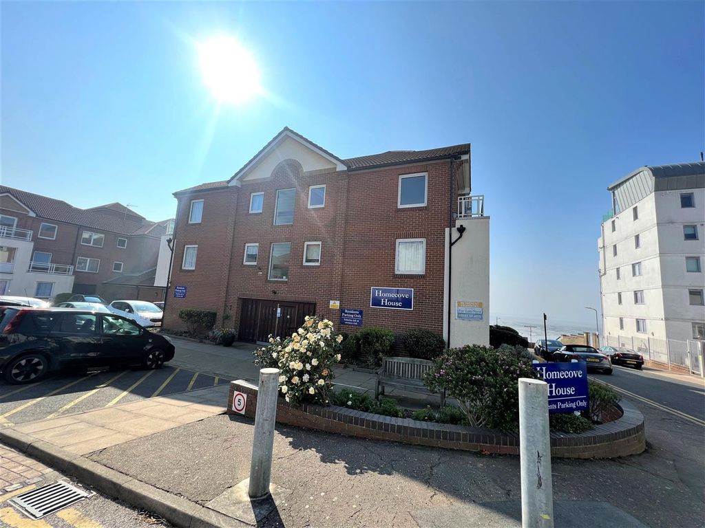 1 bed property for sale in Homecove House, Holland Road, WestcliffOn
