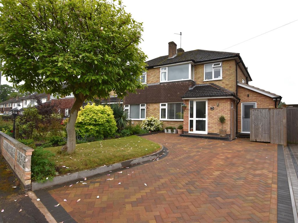 3 bed semidetached house for sale in Avon Vale Road, Loughborough LE11