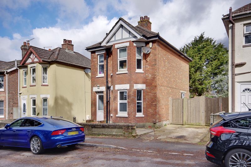 3 bed detached house for sale in Pine Road, Winton BH9 Zoopla