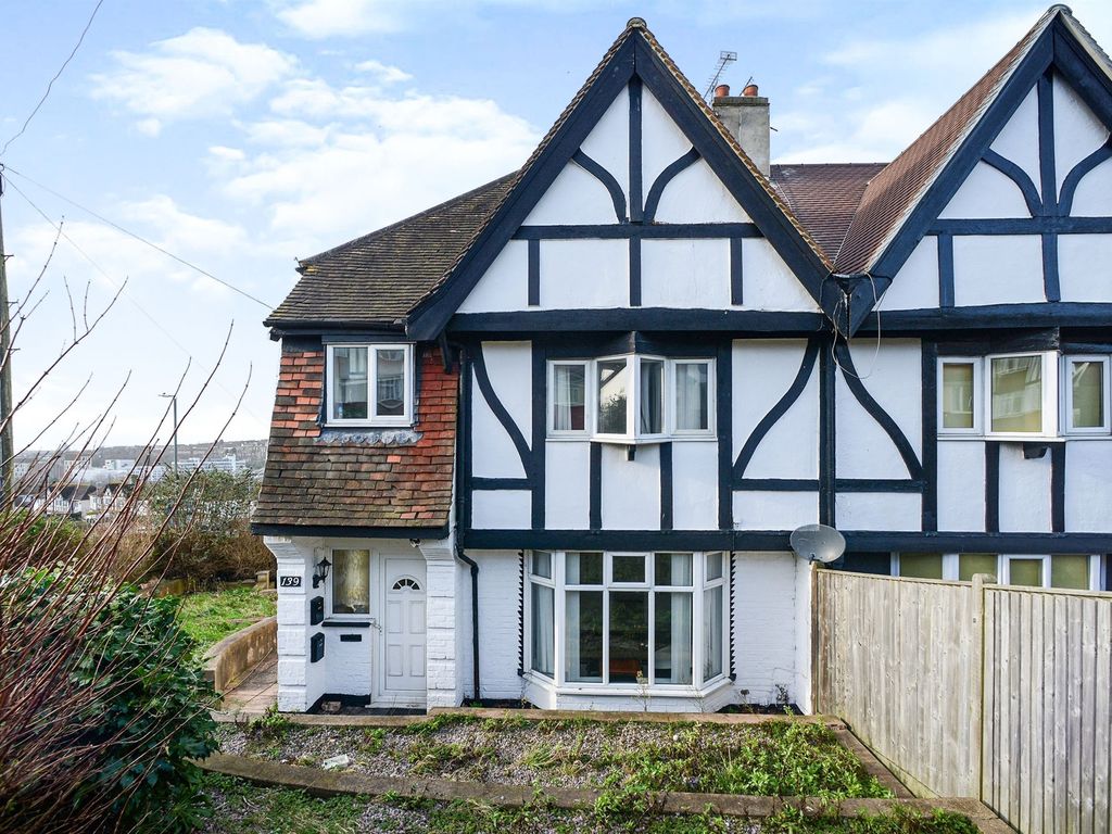 3 bed semidetached house for sale in Bevendean Crescent, Brighton BN2