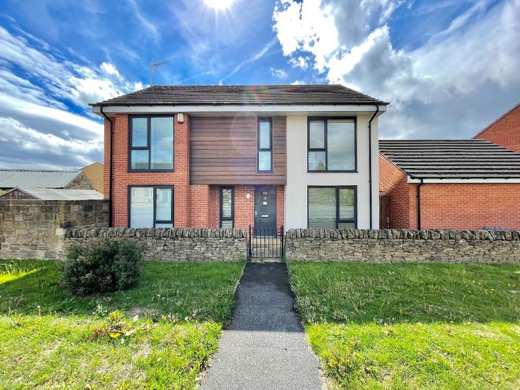 4 bed detached house for sale in Lee Lane, Royston, Barnsley, South