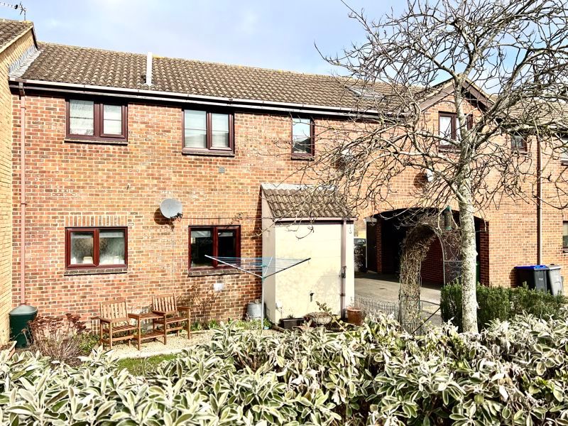 1 bed flat for sale in Highgrove Close, Calne SN11 Zoopla