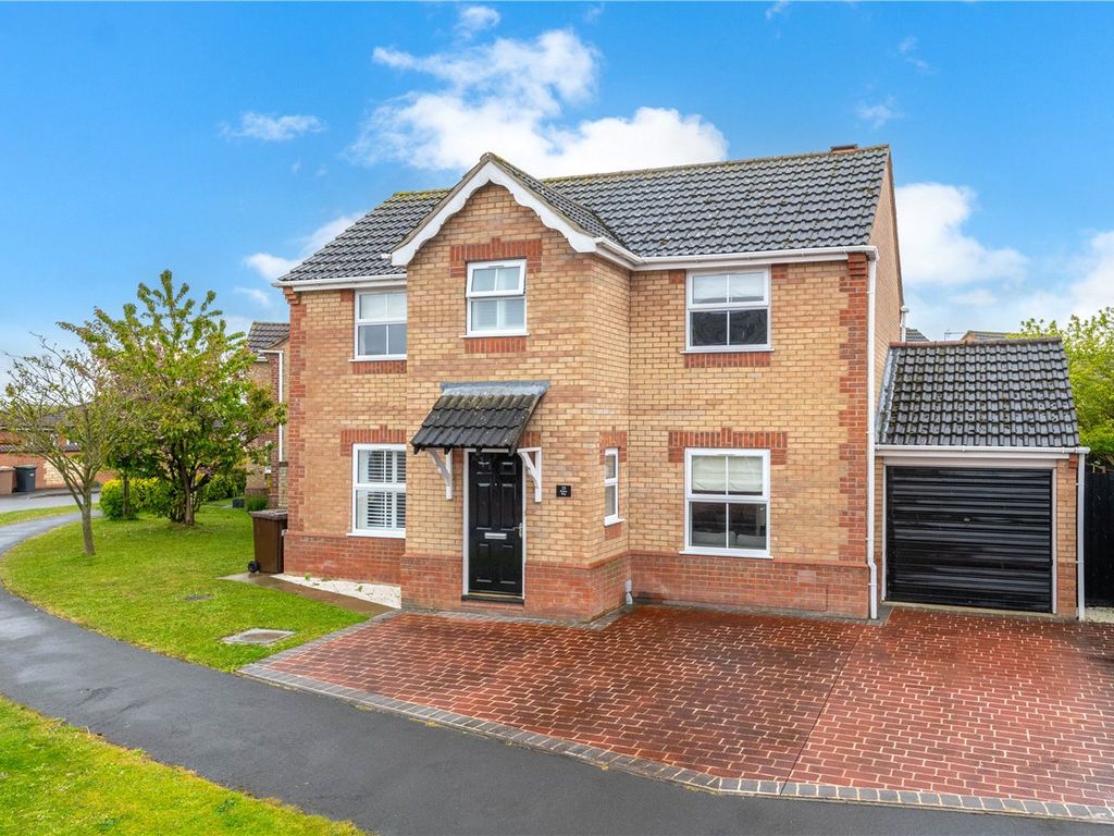 4 bed detached house for sale in Forum Way, Sleaford, Lincolnshire NG34