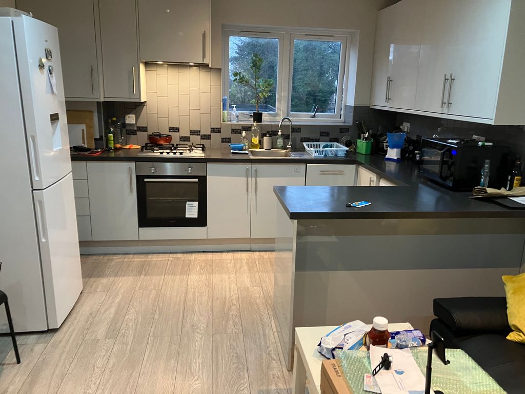 2 bed flat to rent in Langley Park Road, Sutton SM2, £1,850 pcm Zoopla