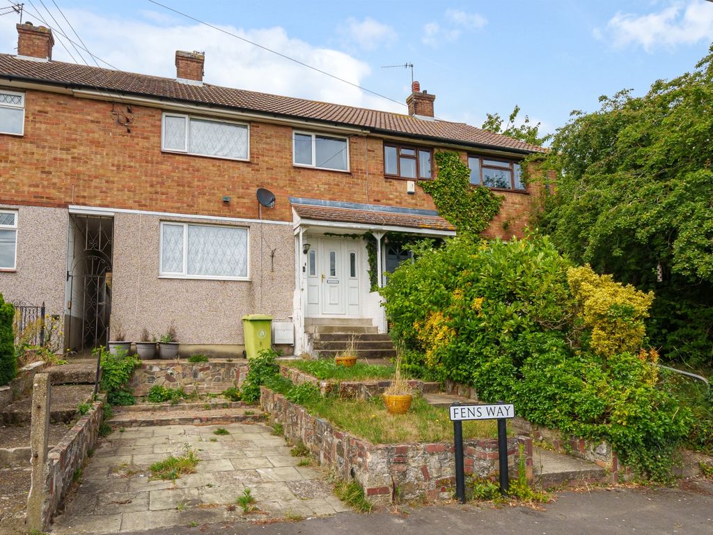 3 bed terraced house for sale in Fens Way, Hextable, Swanley BR8, £