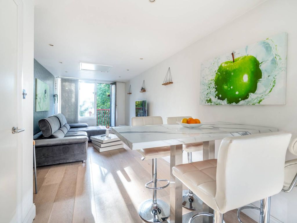 Tavistock Crescent, Notting Hill, London W11  