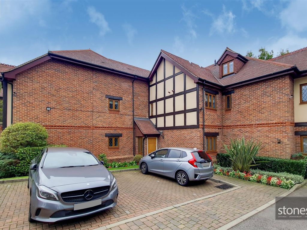 2 bed flat for sale in Cherry Tree Way, Stanmore HA7 Zoopla