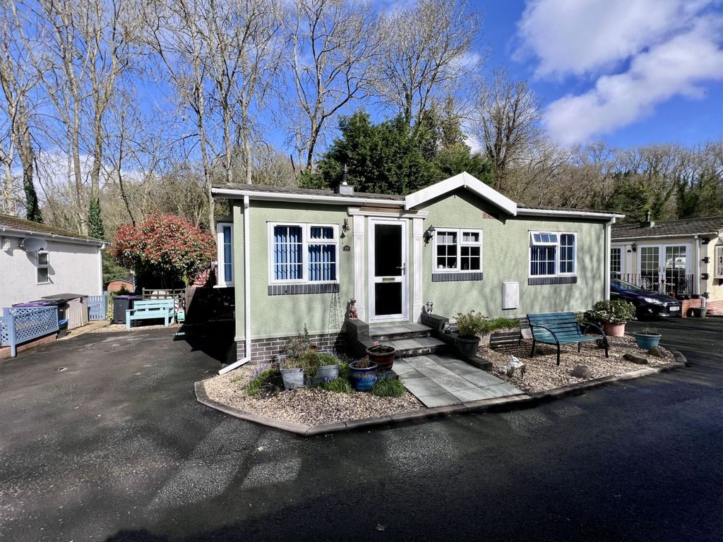 2 bed mobile/park home for sale in Hampton Loade Park Homes, Bridgnorth