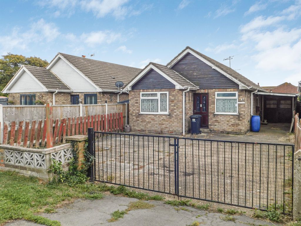 2 bed detached bungalow for sale in Sea Road, Chapel St Leonards PE24