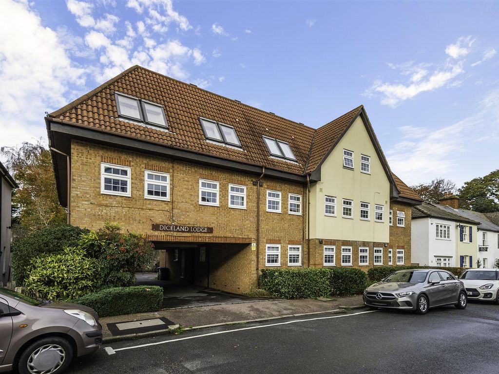 1 bed flat for sale in Diceland Road, Banstead SM7 Zoopla