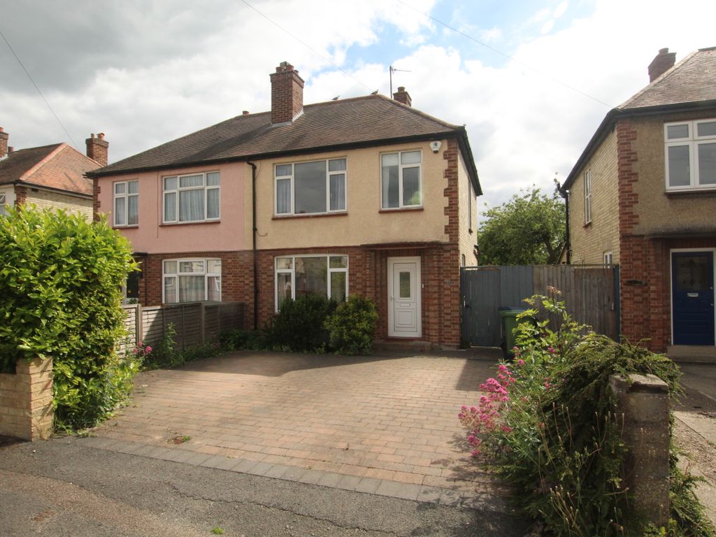 3 bed semidetached house to rent in Mill End Close, Cherry Hinton, Cambridge CB1, £1,500 pcm