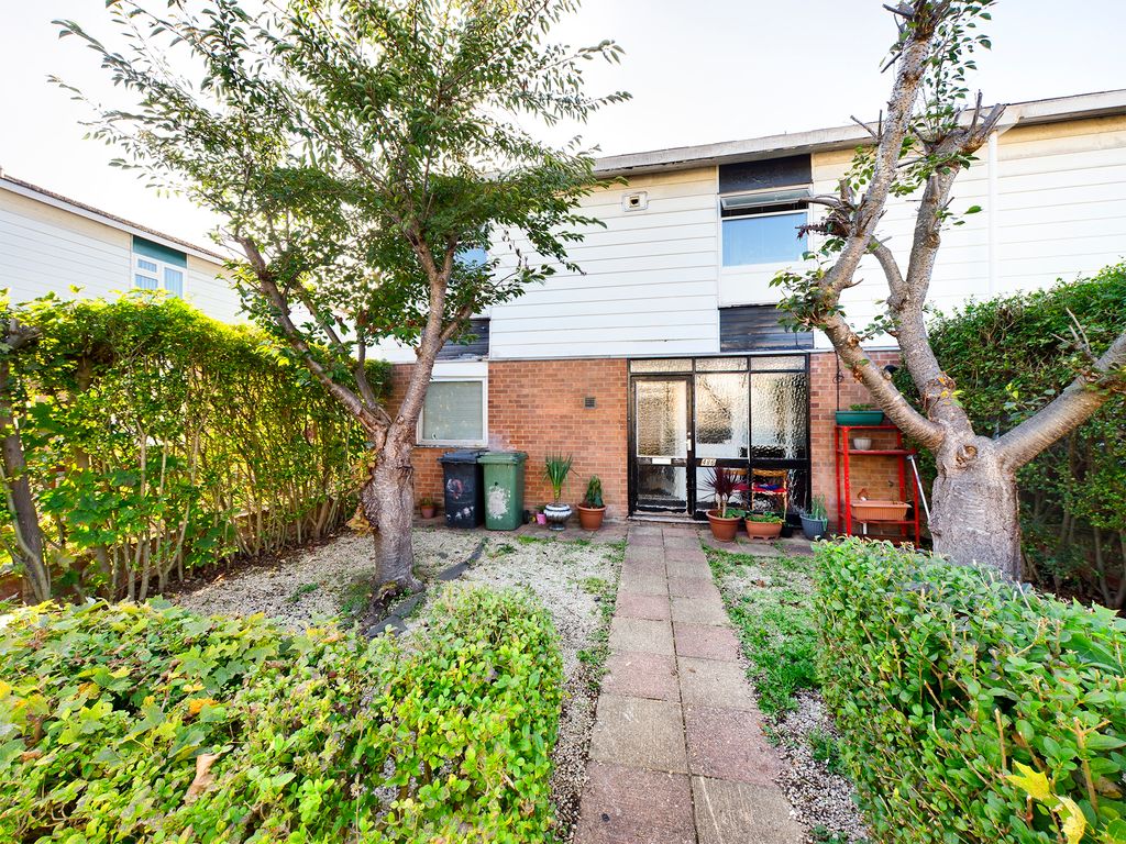 4 bed end terrace house for sale in Abbey Road, Basingstoke RG24 Zoopla