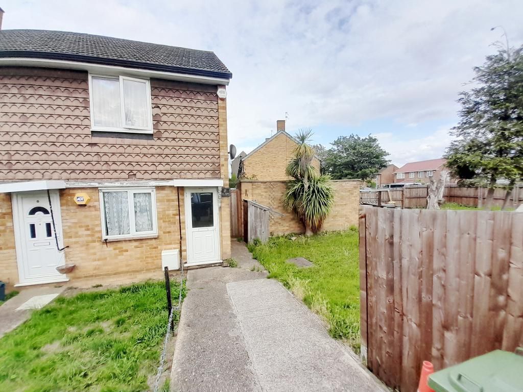 2 bed for sale in Bradenham Road, Hayes UB4, £289,950 Zoopla