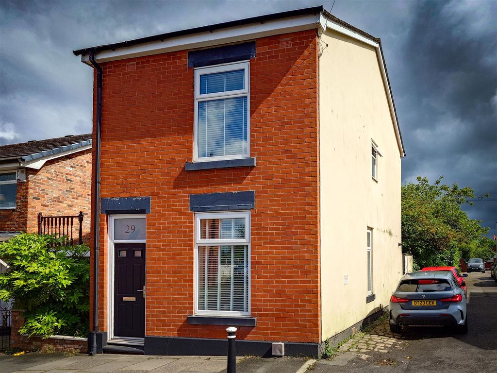 2 bed detached house for sale in Joel Lane, Hyde SK14, £239,000 Zoopla