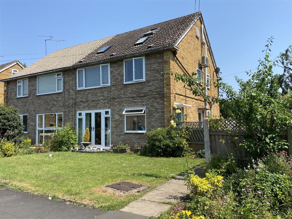 3 bed for sale in Denton Close, Kenilworth CV8 Zoopla