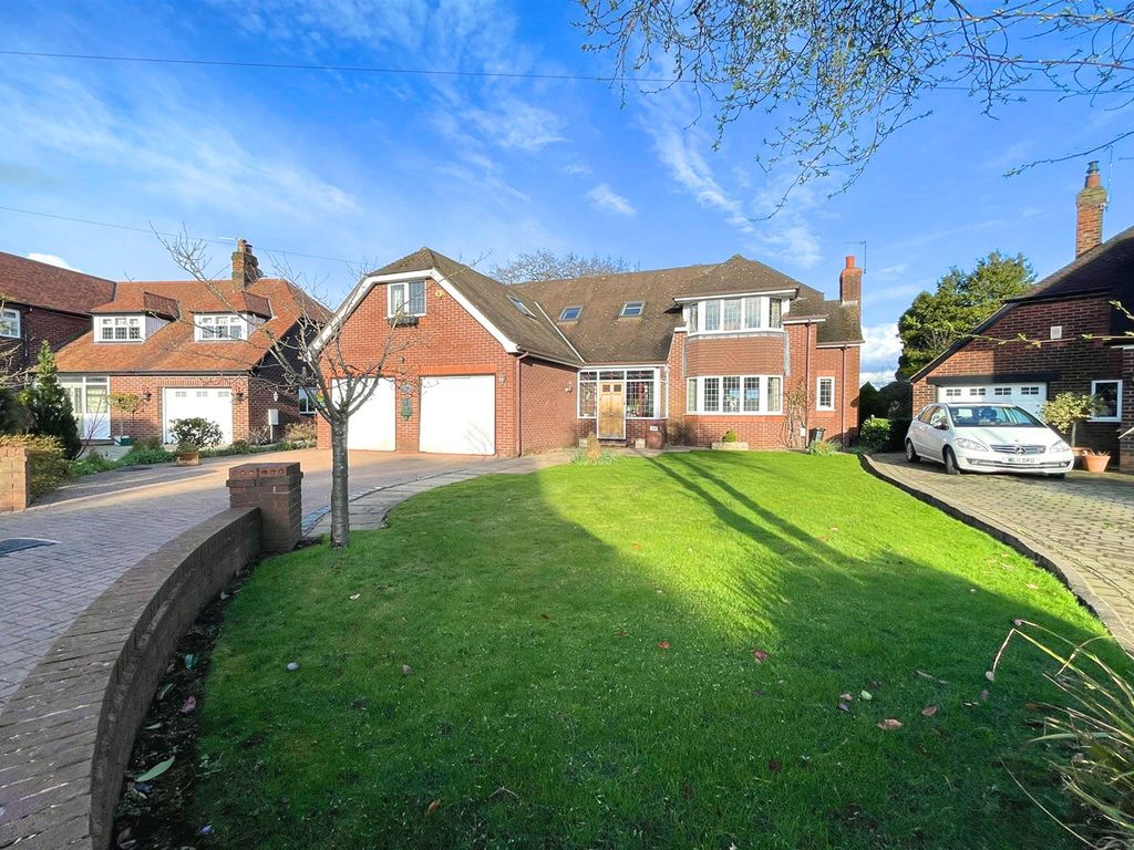 4 bed detached house for sale in Alcester Road, Sale M33, £1,000,000