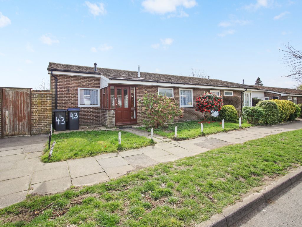 3 bed terraced bungalow to rent in Headcorn Drive, Canterbury CT2 Zoopla