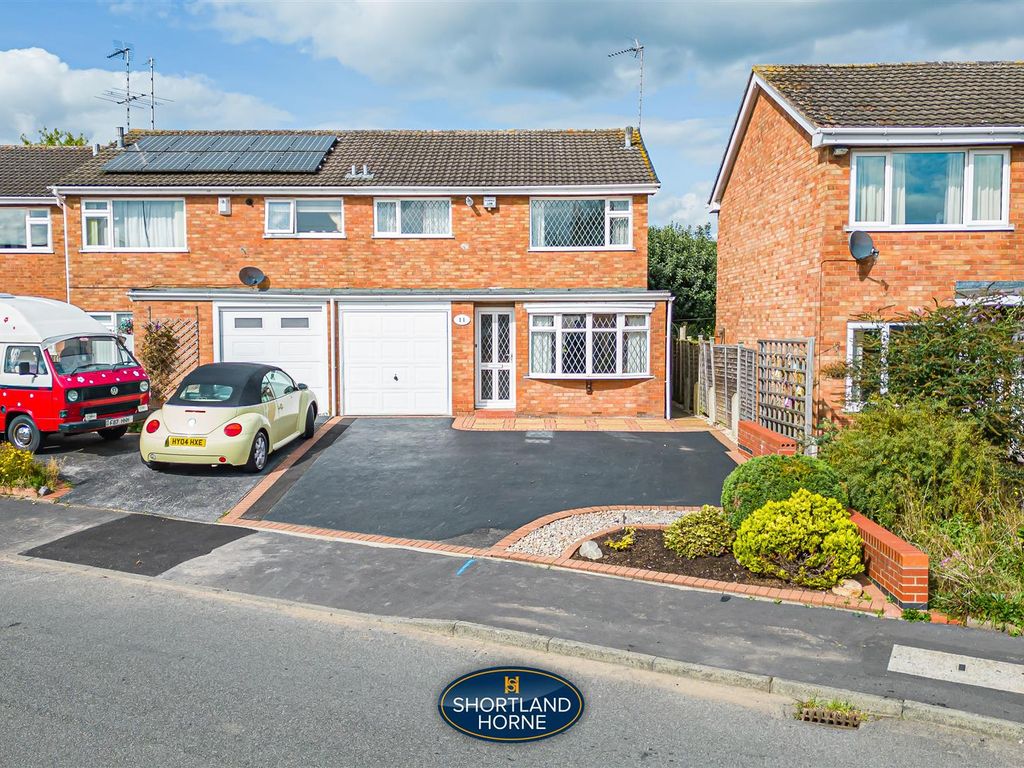 3 bed semidetached house for sale in Barbican Rise, Stoke Hill