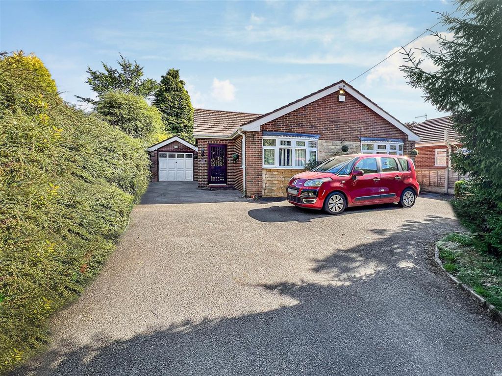 2 bed detached bungalow for sale in Buxton Road, Leek, Staffordshire