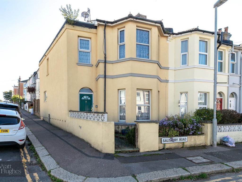 3 bed end terrace house for sale in Salisbury Road, St. LeonardsOnSea