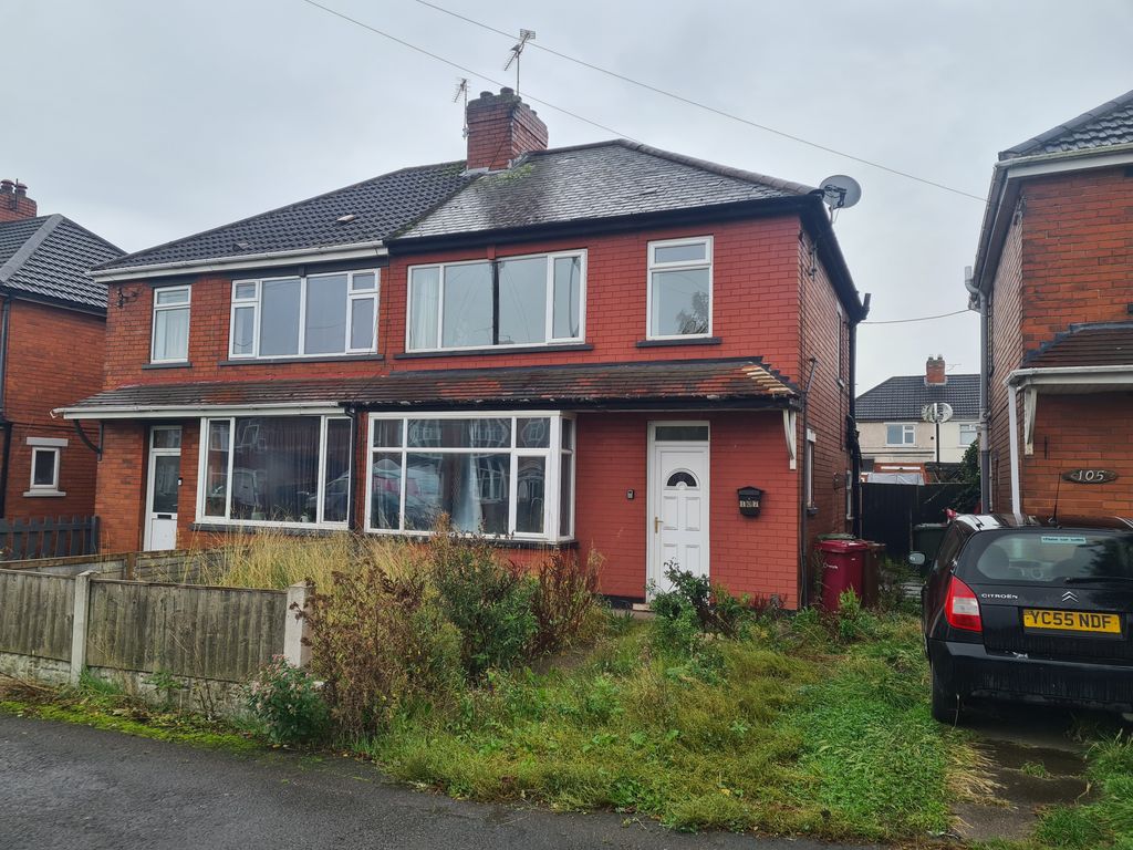 3 bed property for sale in 107 Rowland Road, Scunthorpe, South
