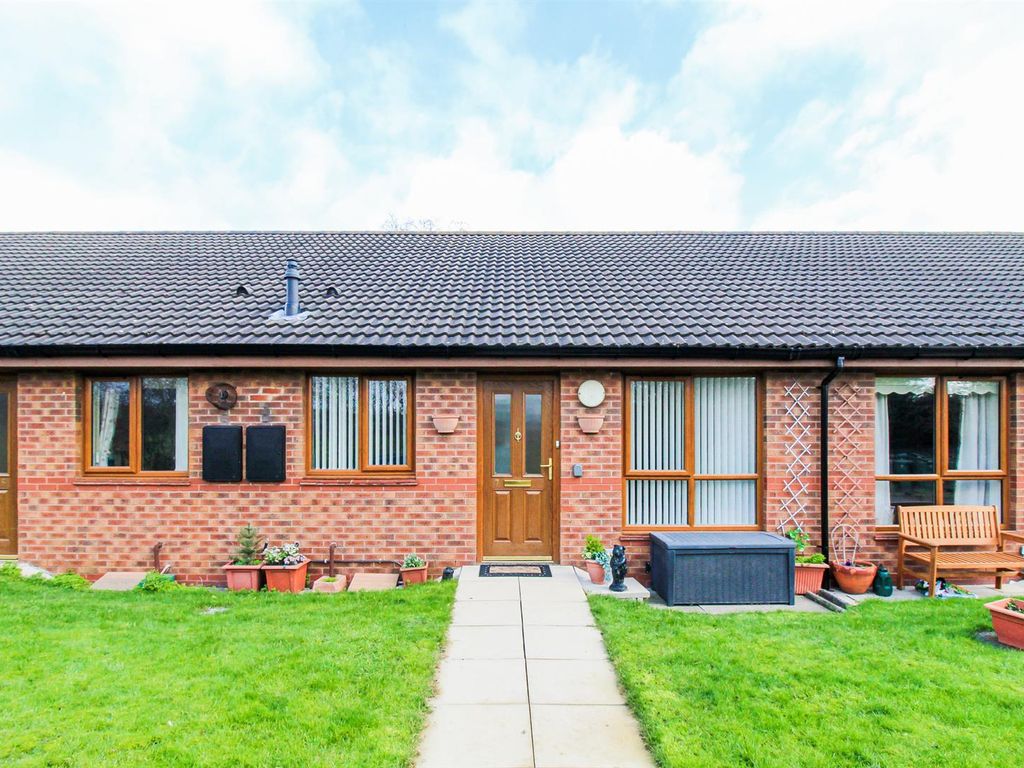 2 bed terraced bungalow for sale in Fairway Meadows, Normanton WF6 Zoopla