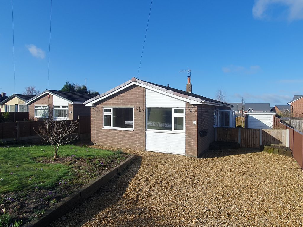 3 bed detached bungalow to rent in Price Close, Loggerheads, Market