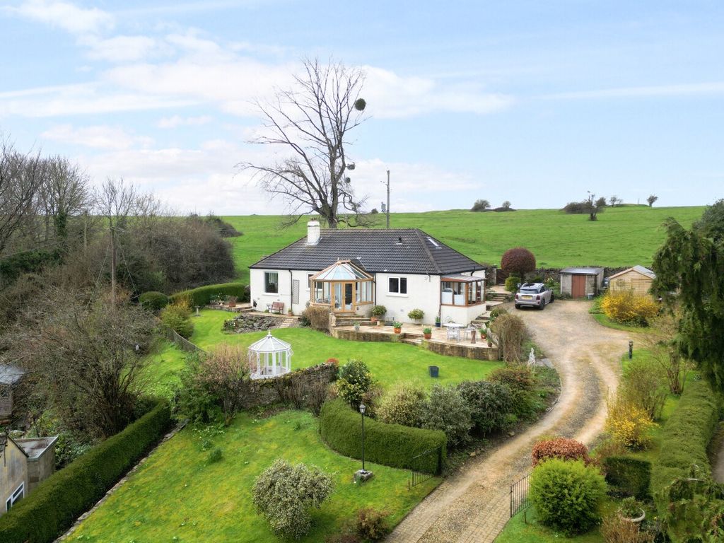 3 bed detached bungalow for sale in Burleigh, Stroud GL5, £850,000 Zoopla