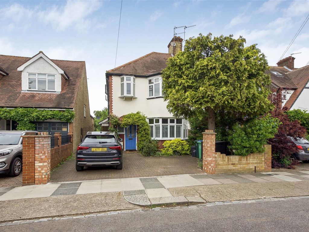 2 bed flat for sale in Munster Road, Teddington TW11 Zoopla