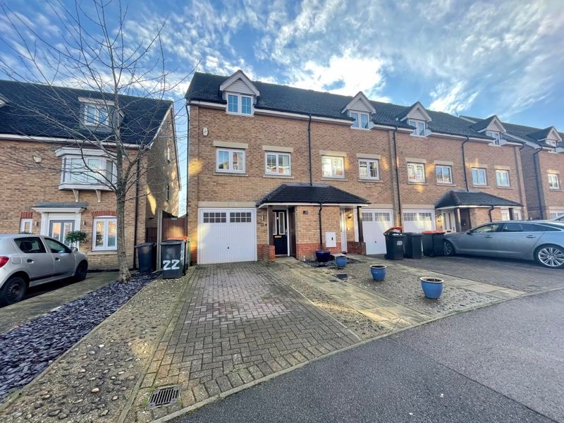 3 bed end terrace house for sale in Watling Gardens, Dunstable LU6 Zoopla