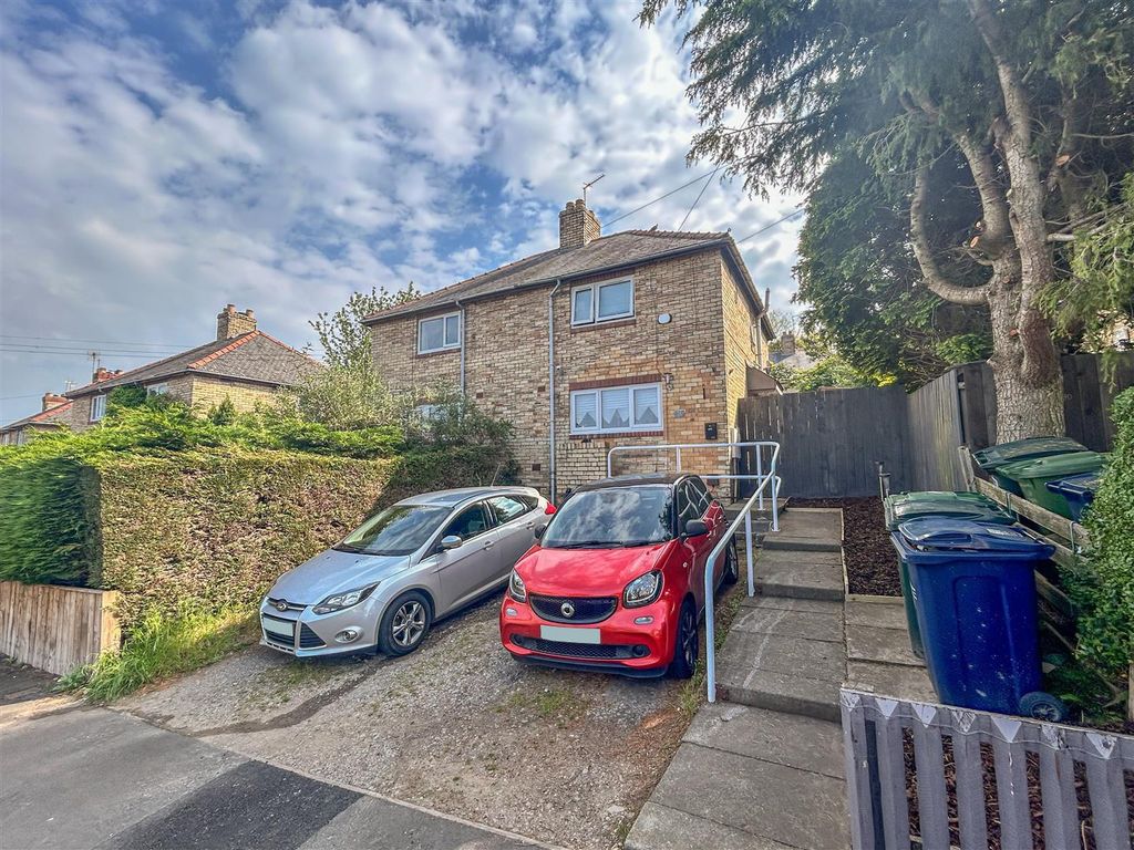 3 bed semidetached house for sale in Dale View Gardens, Crawcrook