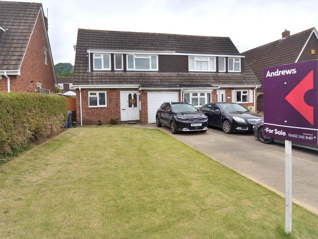 3 bed semidetached house for sale in Green Gardens, Brockworth