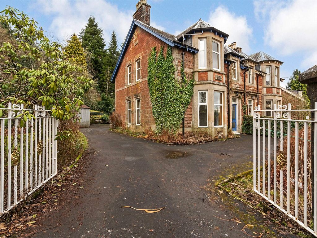 4 bed semidetached house for sale in Trossachs Road, Aberfoyle