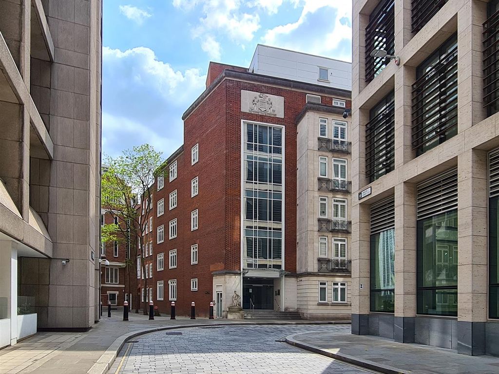 1 bed flat to rent in Pemberton House, 6 East Harding Street, London