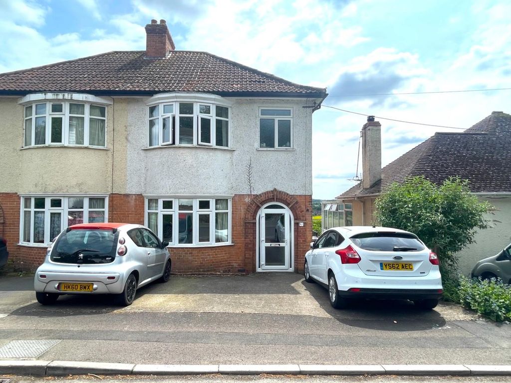 5 bed semidetached house for sale in The Roman Way, Glastonbury BA6, £