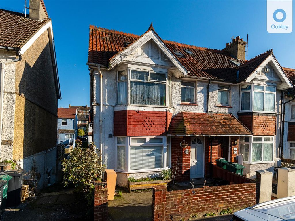 6 bed for sale in Hollingdean Terrace, Brighton BN1, £