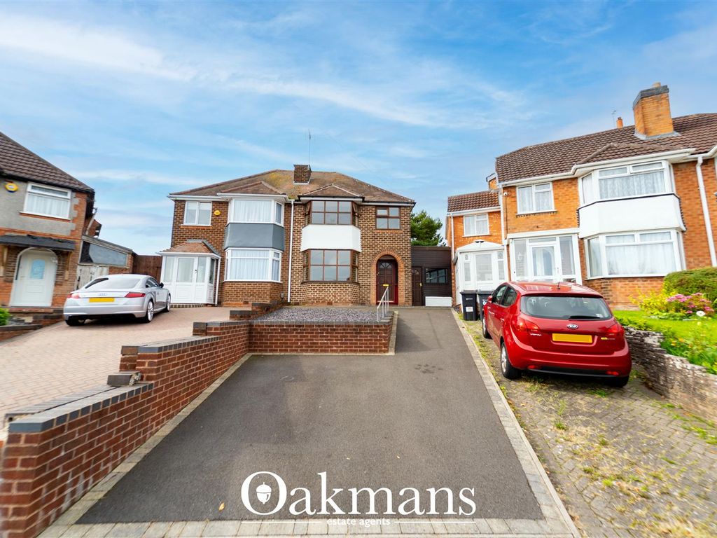 3 bed property for sale in Green Acres Road, Kings Norton, Birmingham