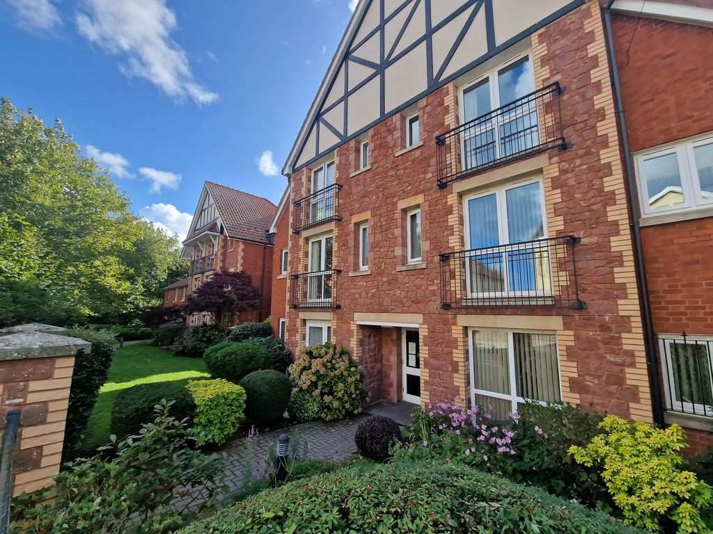 1 bed flat for sale in Polsham Park, Paignton TQ3, £105,000 Zoopla
