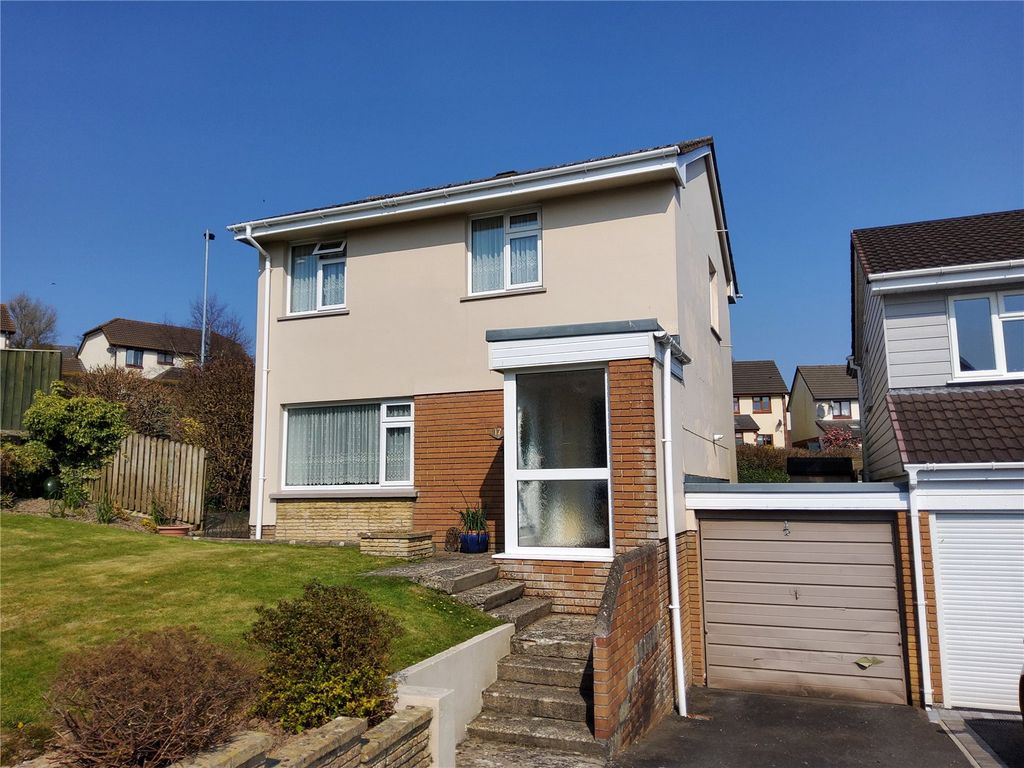 3 bed linkdetached house for sale in Castle Hill Gardens, Torrington