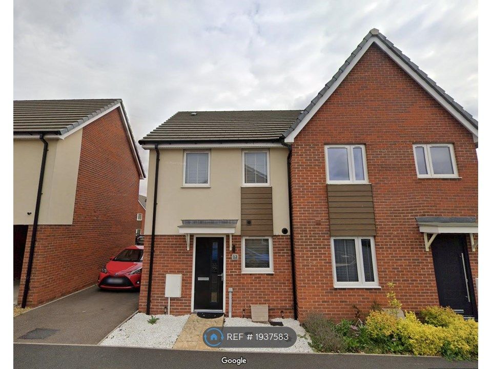 2 bed semidetached house to rent in Torridon Drive, Peterborough PE7