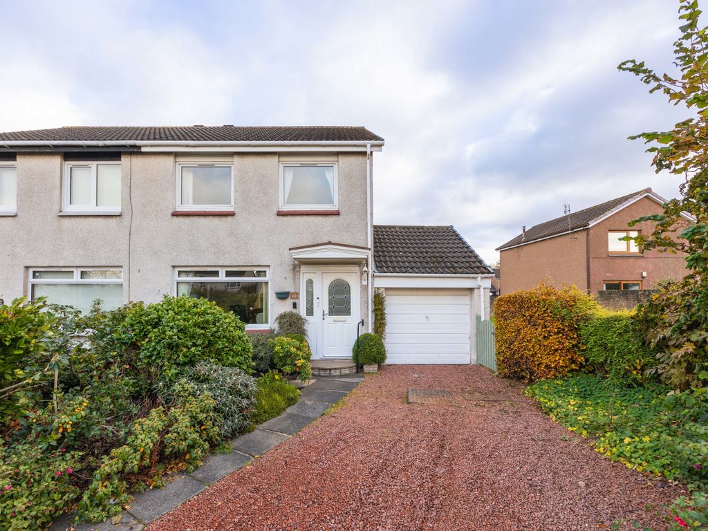 3 bed villa for sale in 86 Gyle Park Gardens, Edinburgh EH12, £315,000