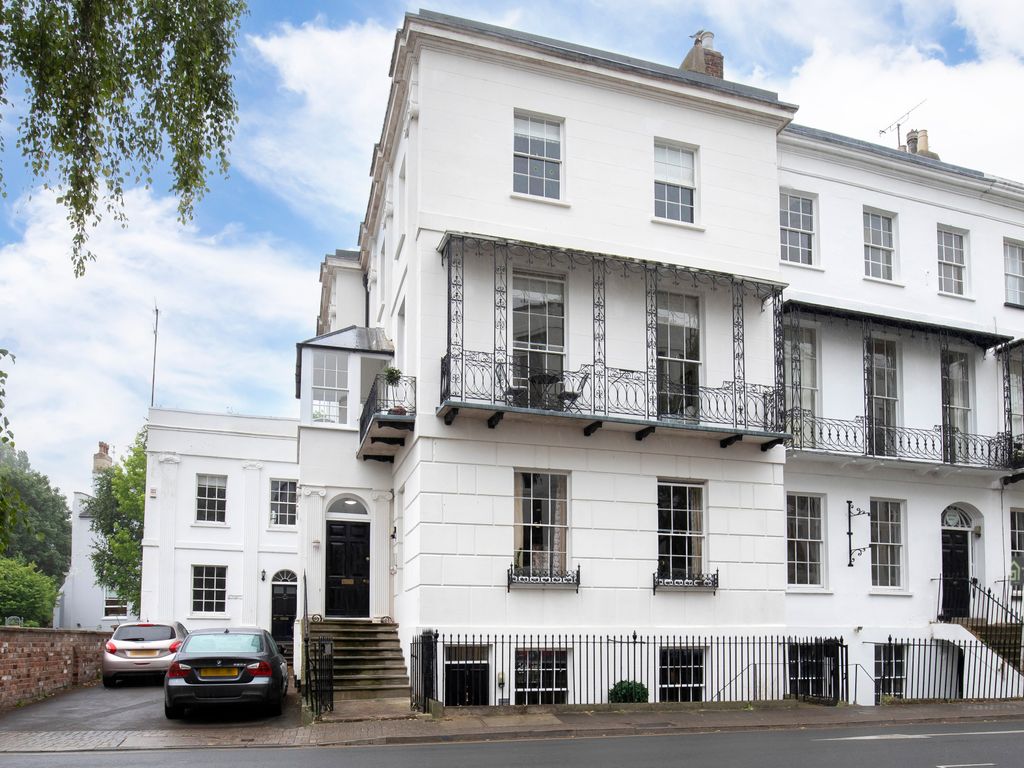 1 bed flat for sale in Buckingham House, Wellington Street GL50 Zoopla