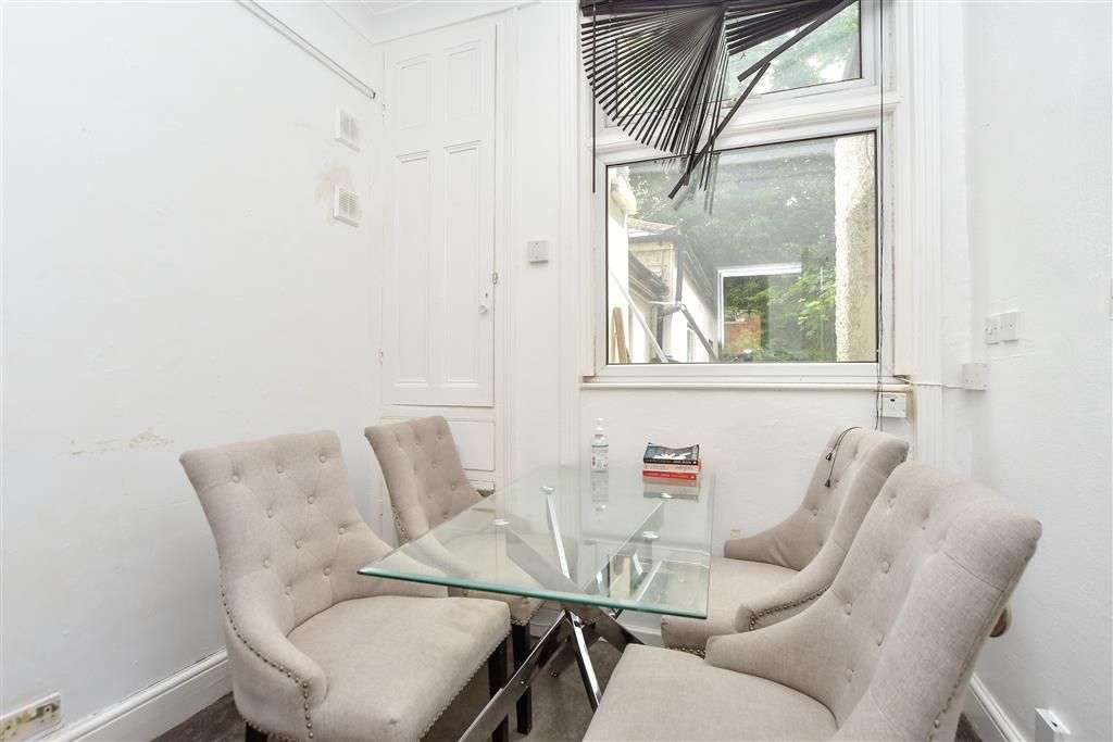 16 bed detached house for sale in Nelson Road, Gillingham, Kent ME7, £