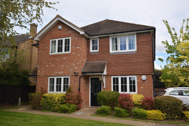 2 bed for sale in Cherry Tree Road, Beaconsfield HP9 Zoopla